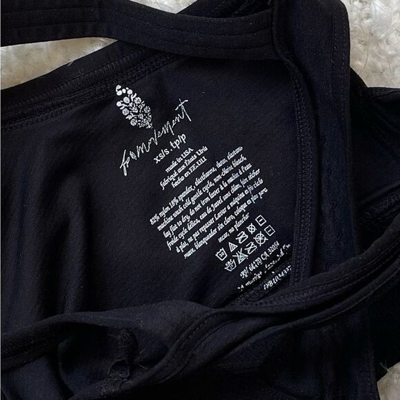 Free People Good Karma Scoop Neck Bra Black Size XS NEW - Picture 4 of 12